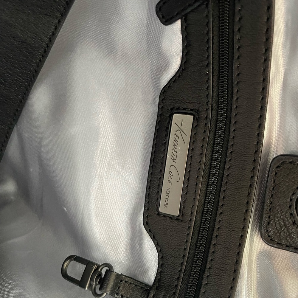 Kenneth Cole Black Leather Handbag - Picture 2 of 7